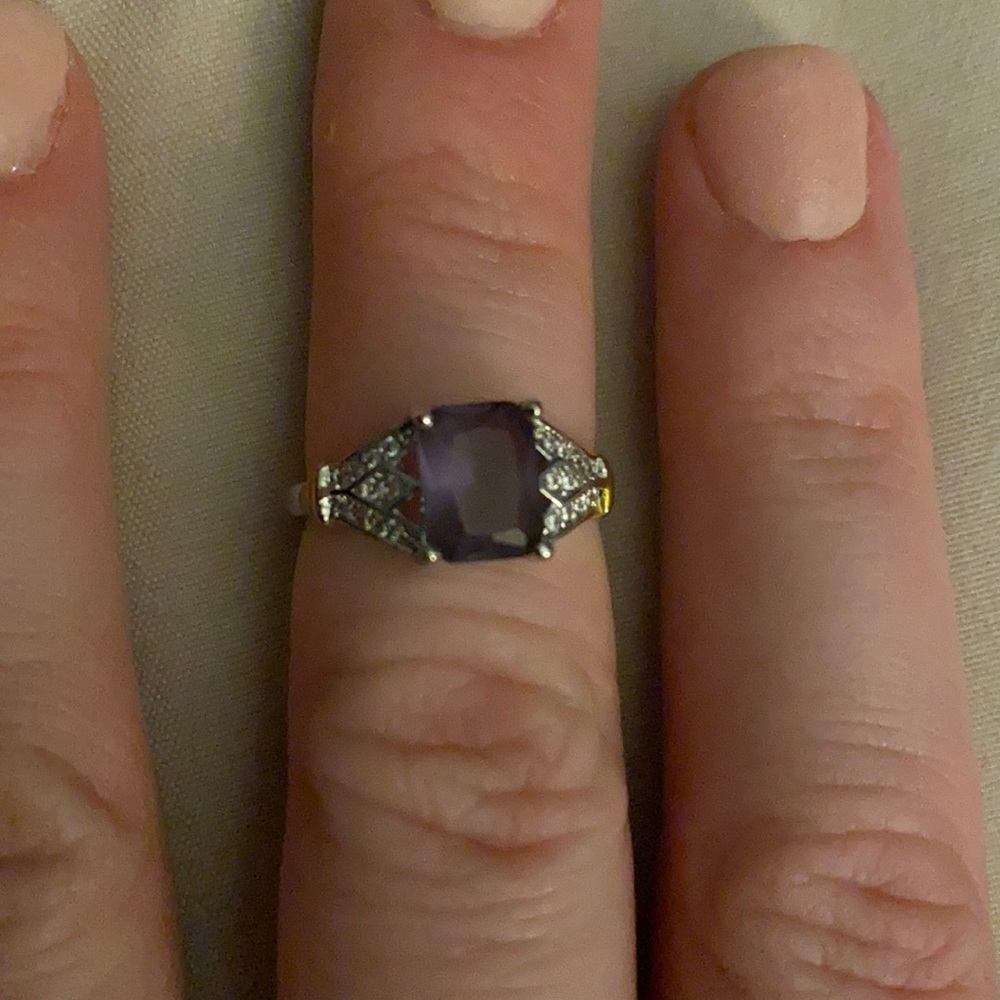 Two tone ring